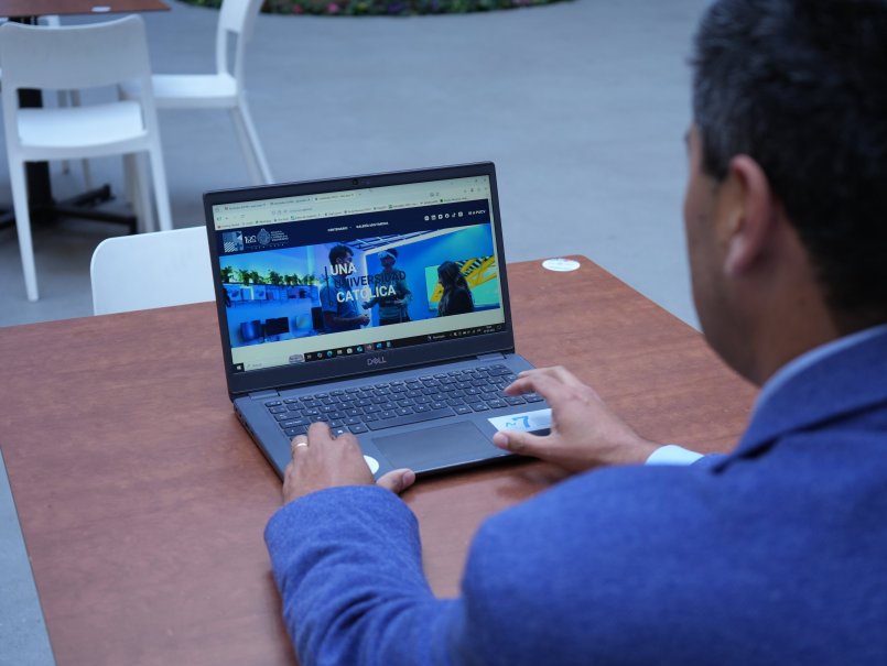 PUCV estrena sitio web interactivo para su centenario