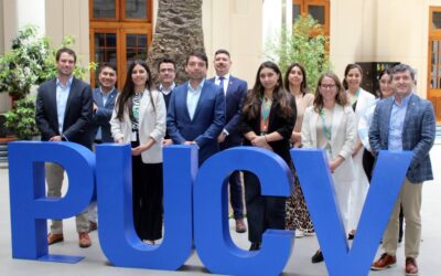 PUCV firma alianza con la ACHS para fortalecer la prevención y el bienestar laboral