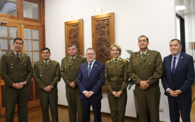 PUCV y Carabineros de la Región de Valparaíso proyectan alianza estratégica rumbo a sus centenarios